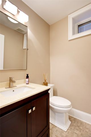 54-16 252nd Street, Little Neck, NY 11362