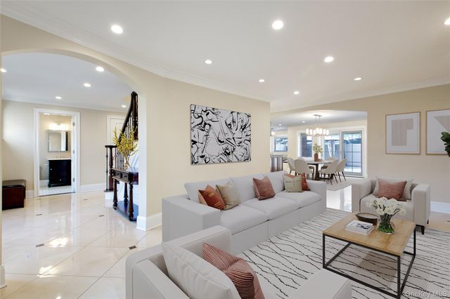 54-16 252nd Street, Little Neck, NY 11362