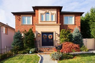 54-16 252nd Street, Little Neck, NY 11362