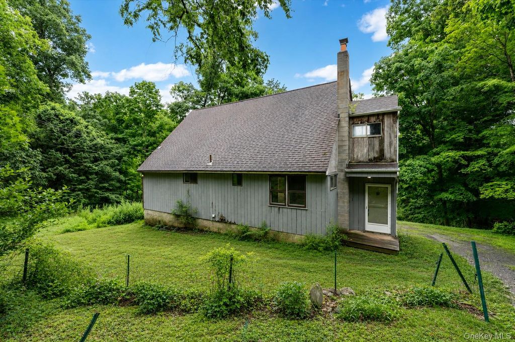 14 W Main Street, Goldens Bridge, NY 10526