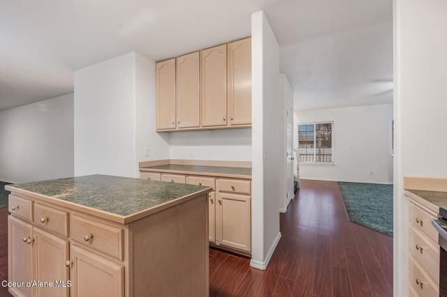 3683 E Mullan Ave., Post Falls, ID 83854