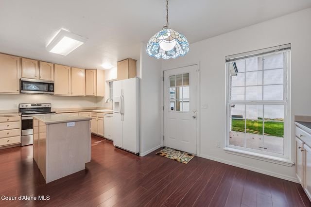 3683 E Mullan Ave., Post Falls, ID 83854