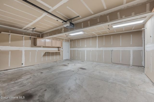 3683 E Mullan Ave., Post Falls, ID 83854