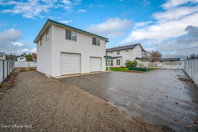3683 E Mullan Ave., Post Falls, ID 83854