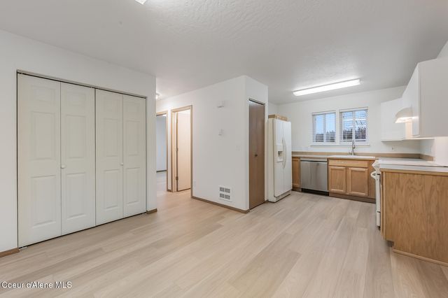 3683 E Mullan Ave., Post Falls, ID 83854