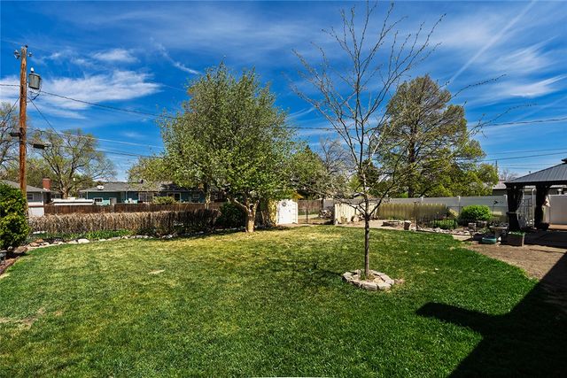 2547 Broadwater Ave, Billings, MT 59102