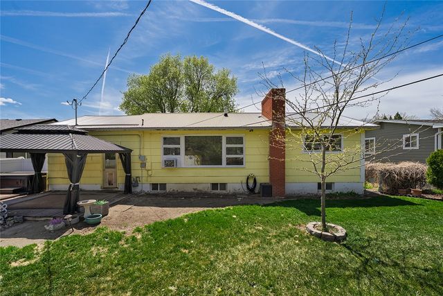 2547 Broadwater Ave, Billings, MT 59102
