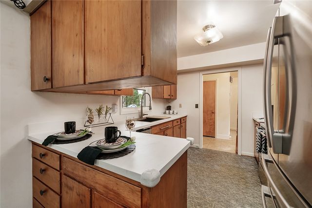 2547 Broadwater Ave, Billings, MT 59102