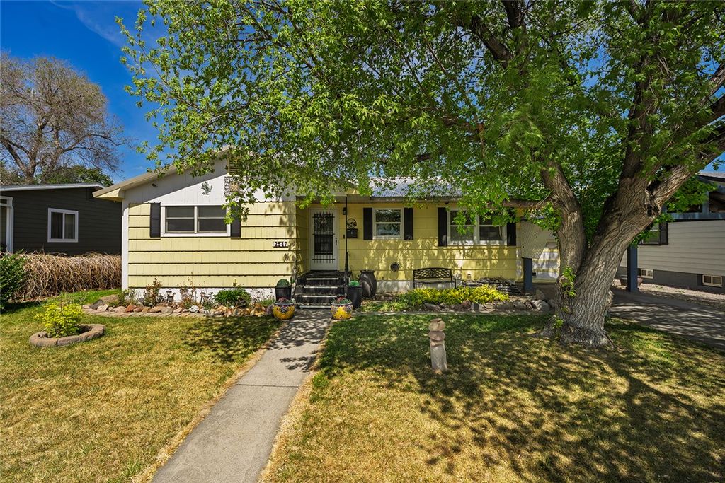 2547 Broadwater Ave, Billings, MT 59102