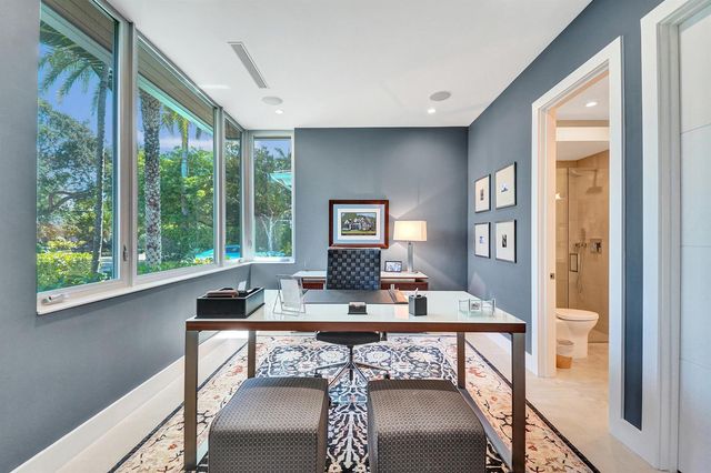 2718 NE 17th Street, Fort Lauderdale, FL 33305