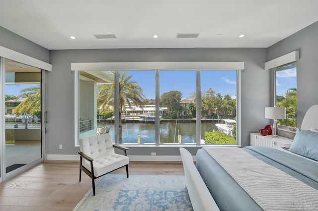 2718 NE 17th Street, Fort Lauderdale, FL 33305