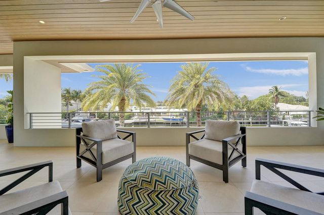 2718 NE 17th Street, Fort Lauderdale, FL 33305