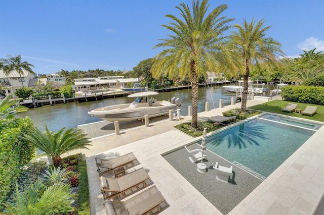 2718 NE 17th Street, Fort Lauderdale, FL 33305