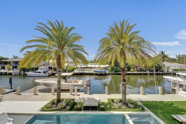 2718 NE 17th Street, Fort Lauderdale, FL 33305