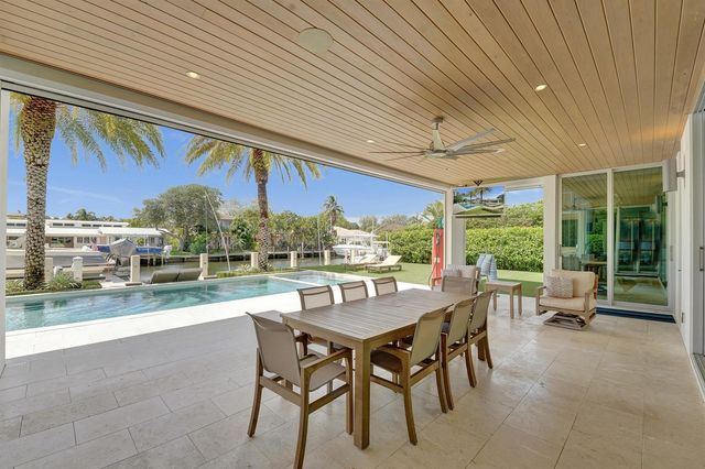 2718 NE 17th Street, Fort Lauderdale, FL 33305
