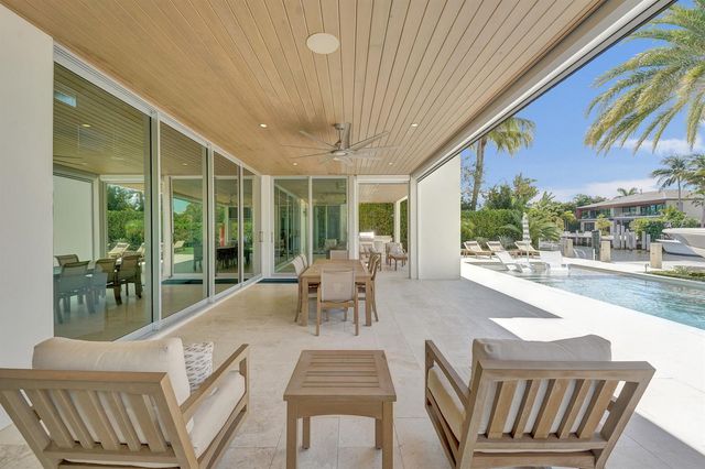 2718 NE 17th Street, Fort Lauderdale, FL 33305