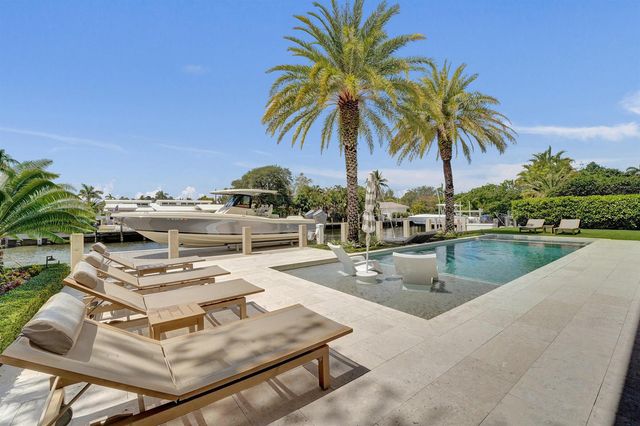 2718 NE 17th Street, Fort Lauderdale, FL 33305