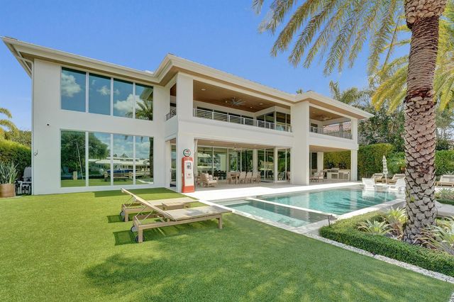 2718 NE 17th Street, Fort Lauderdale, FL 33305