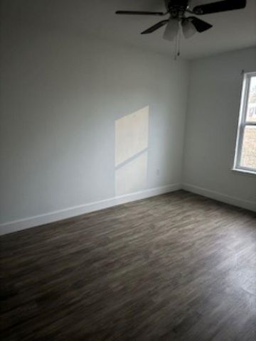 407 Mae Cato Drive, Midway, FL 32343