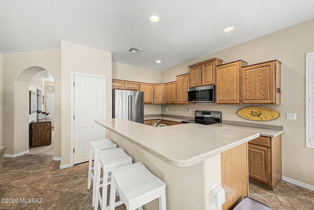377 W Calle Sedillo, Sahuarita, AZ 85629