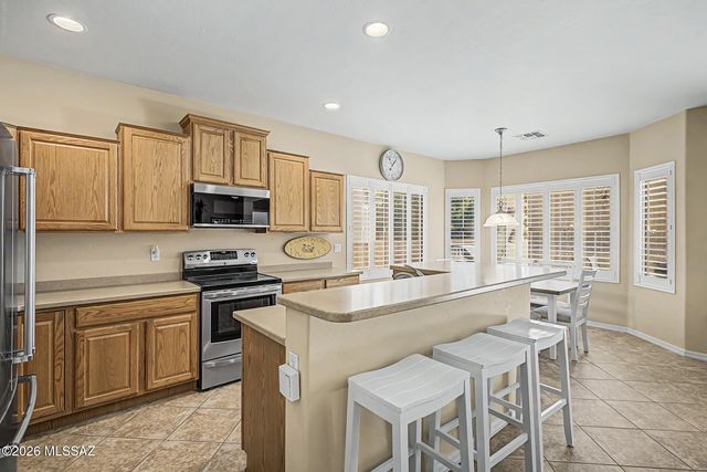 377 W Calle Sedillo, Sahuarita, AZ 85629
