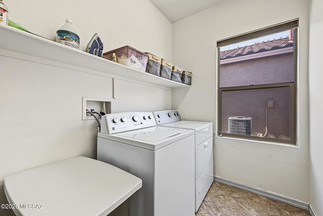 377 W Calle Sedillo, Sahuarita, AZ 85629