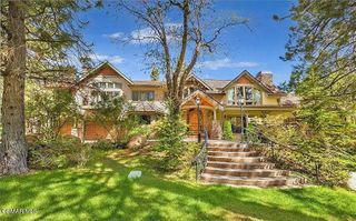 32310 Hummingbird Court, Running Springs, CA 92382