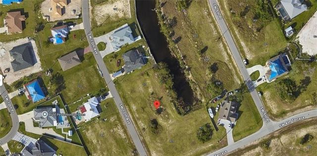 217 SW 10th AVE, Cape Coral, FL 33991