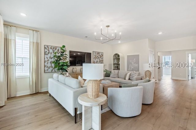 101 Heartleaf Rd, Hilton Head Island, SC 29926