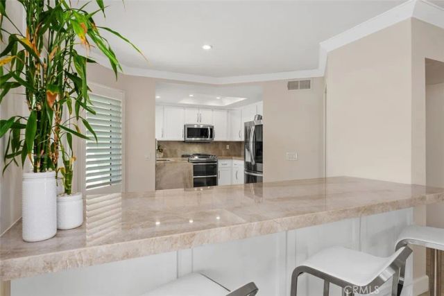 43 Gannet Lane, Newport Beach, CA 92660