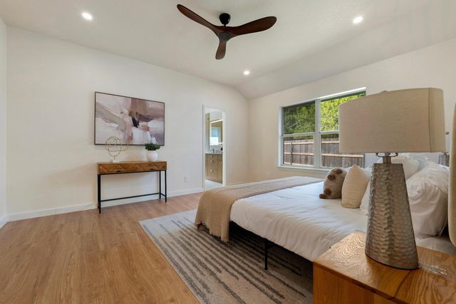 613 Sweetgum LN, Round Rock, TX 78664