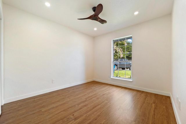 613 Sweetgum LN, Round Rock, TX 78664