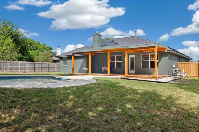 613 Sweetgum LN, Round Rock, TX 78664