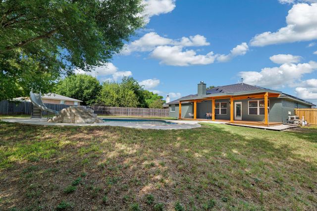 613 Sweetgum LN, Round Rock, TX 78664