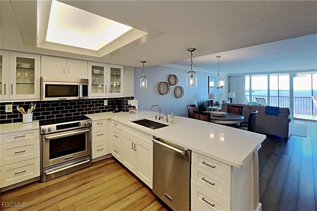 17170 Harbour Point DR 634, Fort Myers, FL 33908