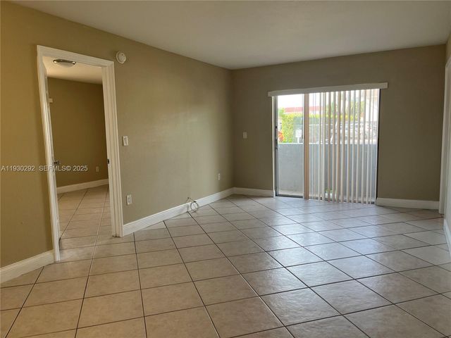 6091 W 22nd Ct 101, Hialeah, FL 33016