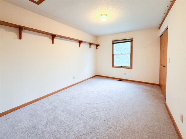 5175 Pleasant Valley Road, Manitou Beach, MI 49253
