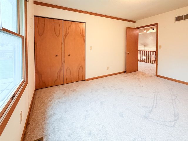 5175 Pleasant Valley Road, Manitou Beach, MI 49253