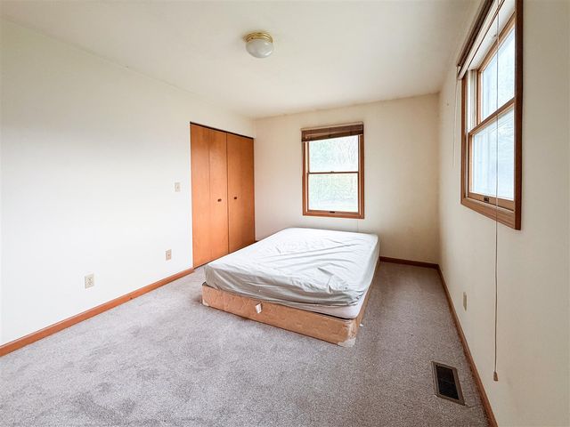 5175 Pleasant Valley Road, Manitou Beach, MI 49253