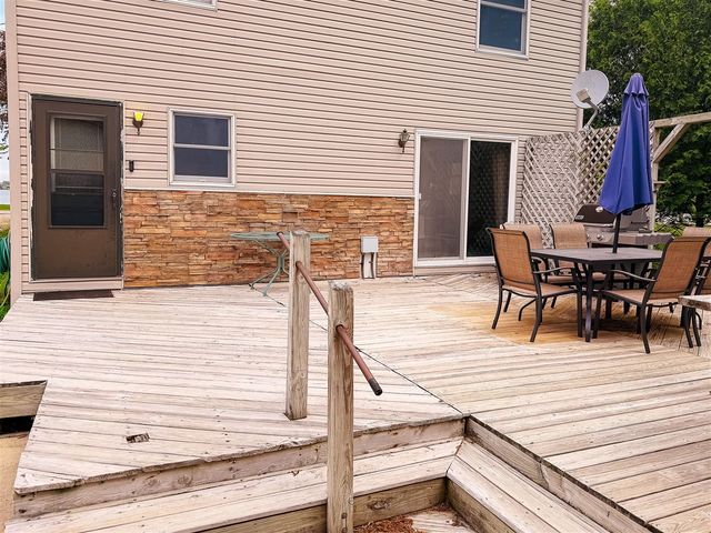 5175 Pleasant Valley Road, Manitou Beach, MI 49253