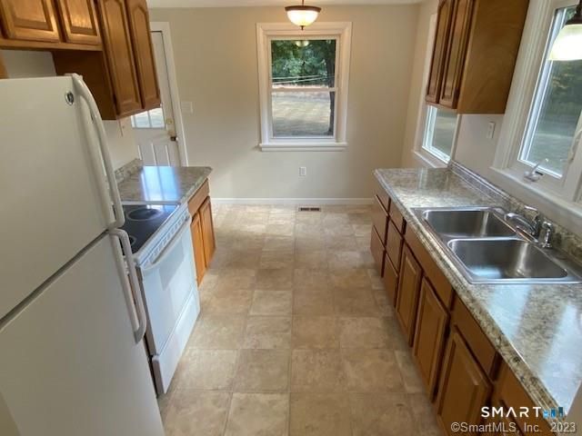 182 Conantville Road, Mansfield, CT 06250