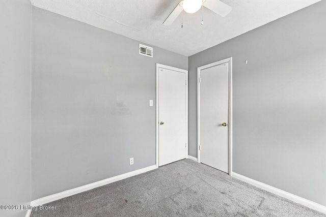 350 Eastview Cir, Shelbyville, KY 40065