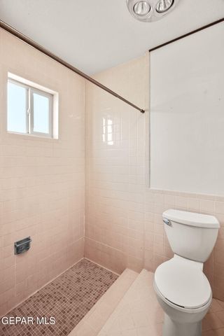 3200 SLOCUM Street, El Paso, TX 79936