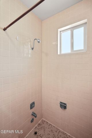 3200 SLOCUM Street, El Paso, TX 79936