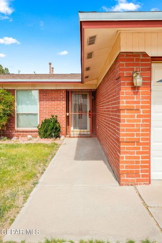 3200 SLOCUM Street, El Paso, TX 79936
