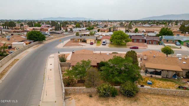 3200 SLOCUM Street, El Paso, TX 79936