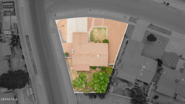 3200 SLOCUM Street, El Paso, TX 79936