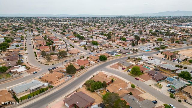 3200 SLOCUM Street, El Paso, TX 79936