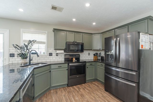142 Irving Lane, Georgetown, KY 40324