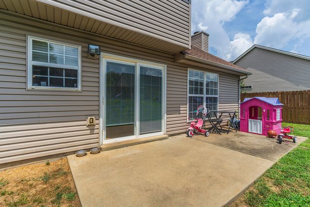 142 Irving Lane, Georgetown, KY 40324